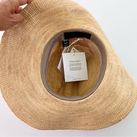 NEW Janessa Leone Chandler Raffia Straw Western Hat in Natural - Picture 6 of 9